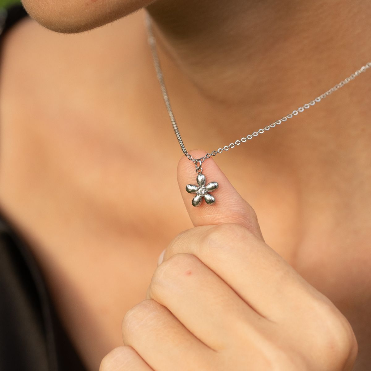 NOEMI Necklace (waterproof)