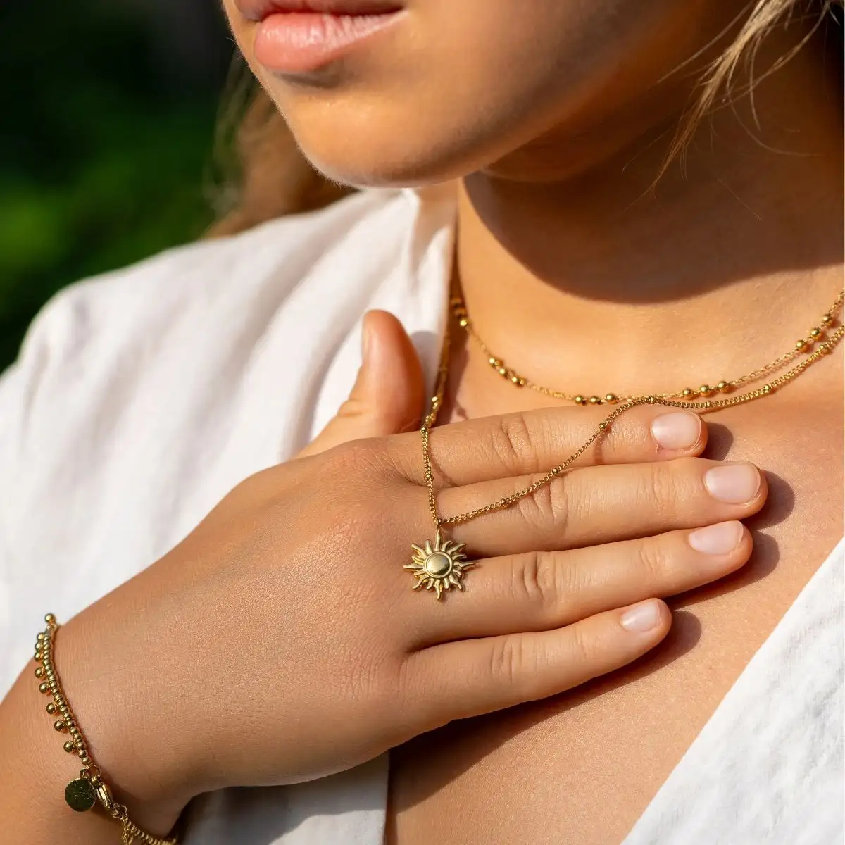 ELIA Necklace Gold