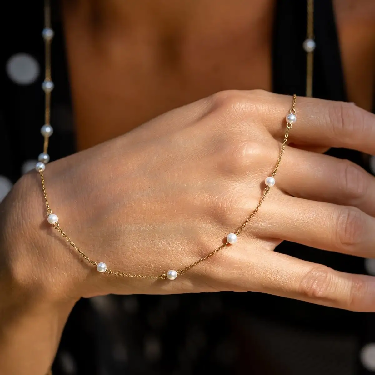 ELARA Necklace Gold