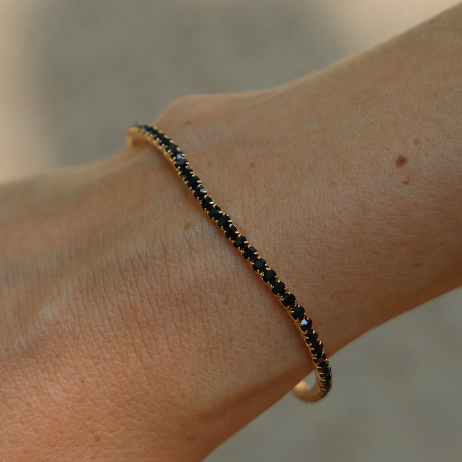 ROMY Armband (ab 2 Stück 15 %, ab 3 Stück 20 % Rabatt)