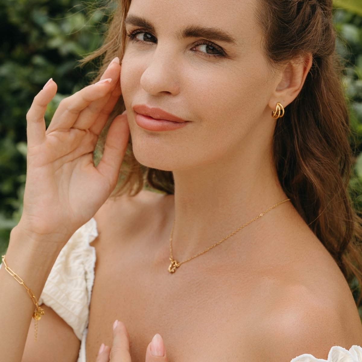 NILA Necklace Gold