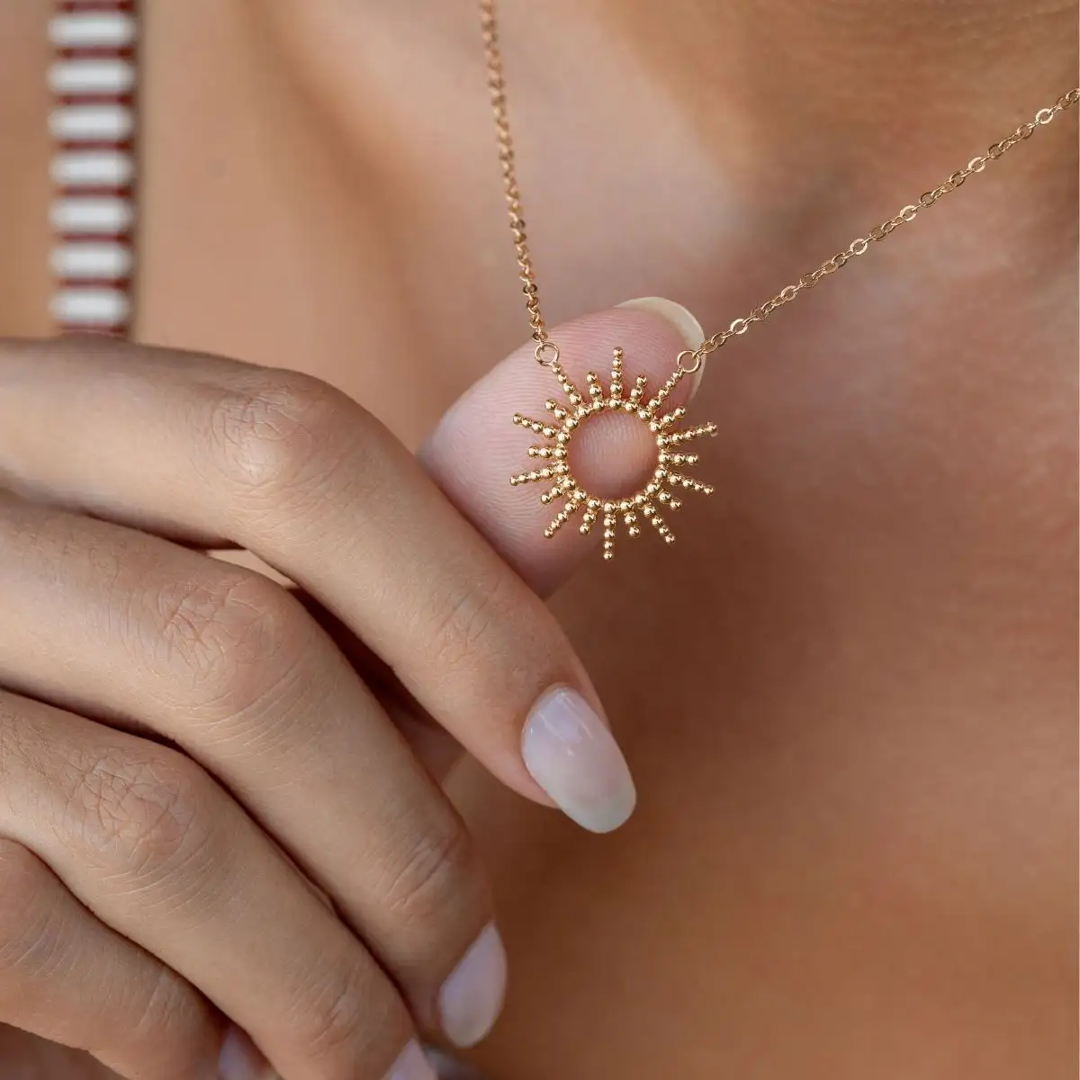 EVANIA Necklace Gold