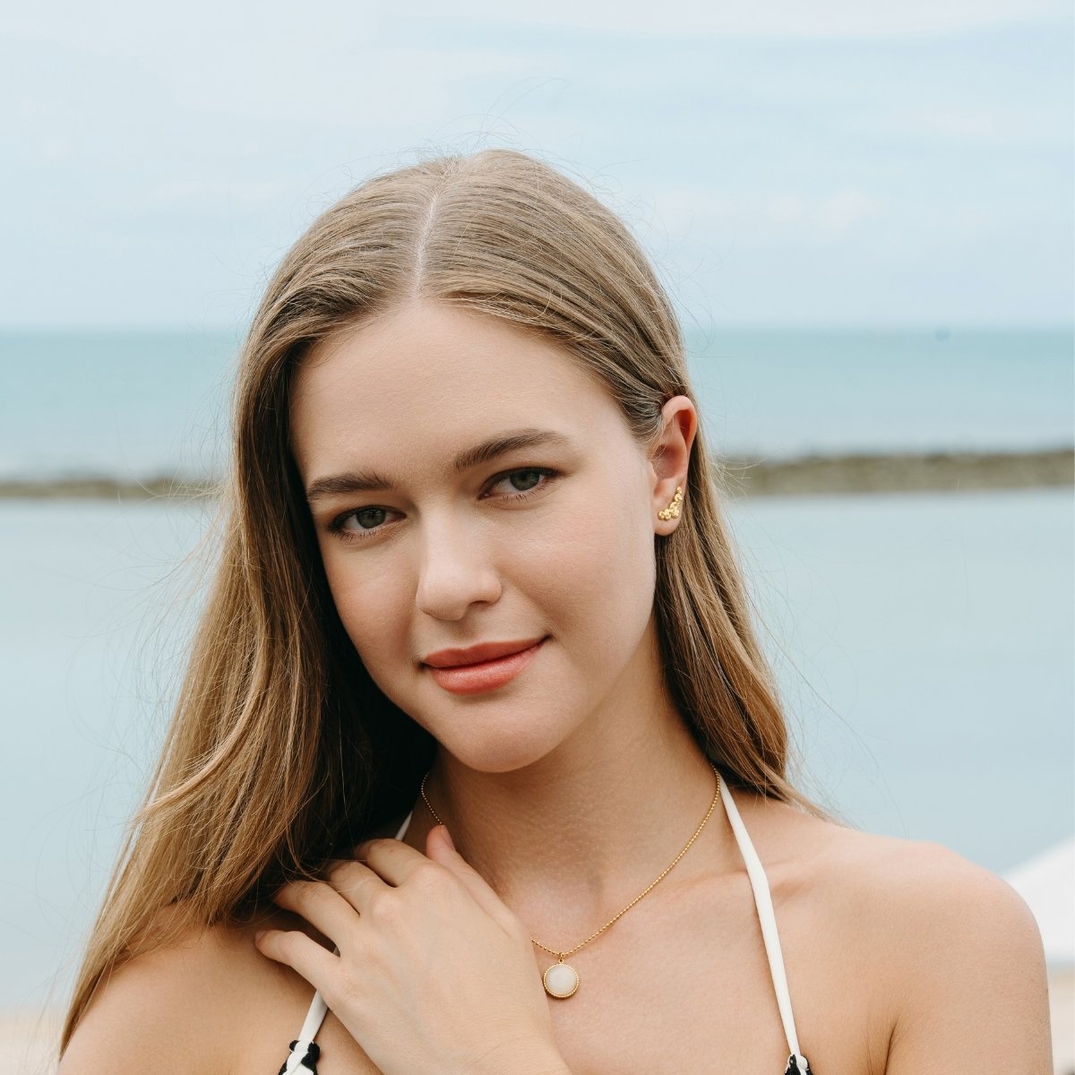 LUNA Necklace Gold
