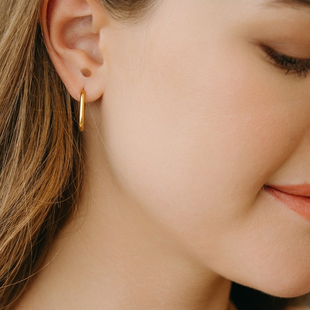 CLEA Earring Gold